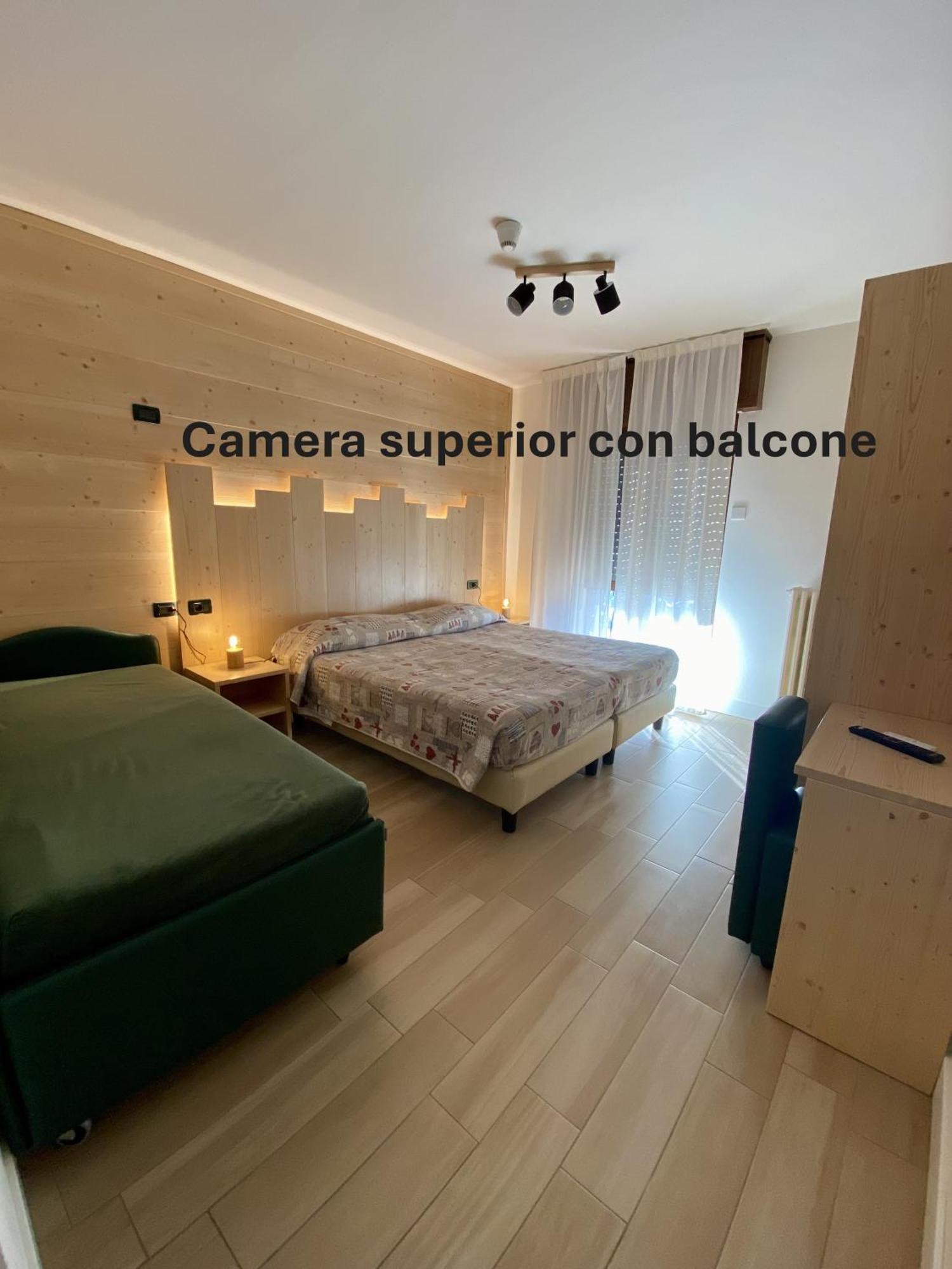 Hotel Sciatori 3 Stelle Superior Temù Kültér fotó