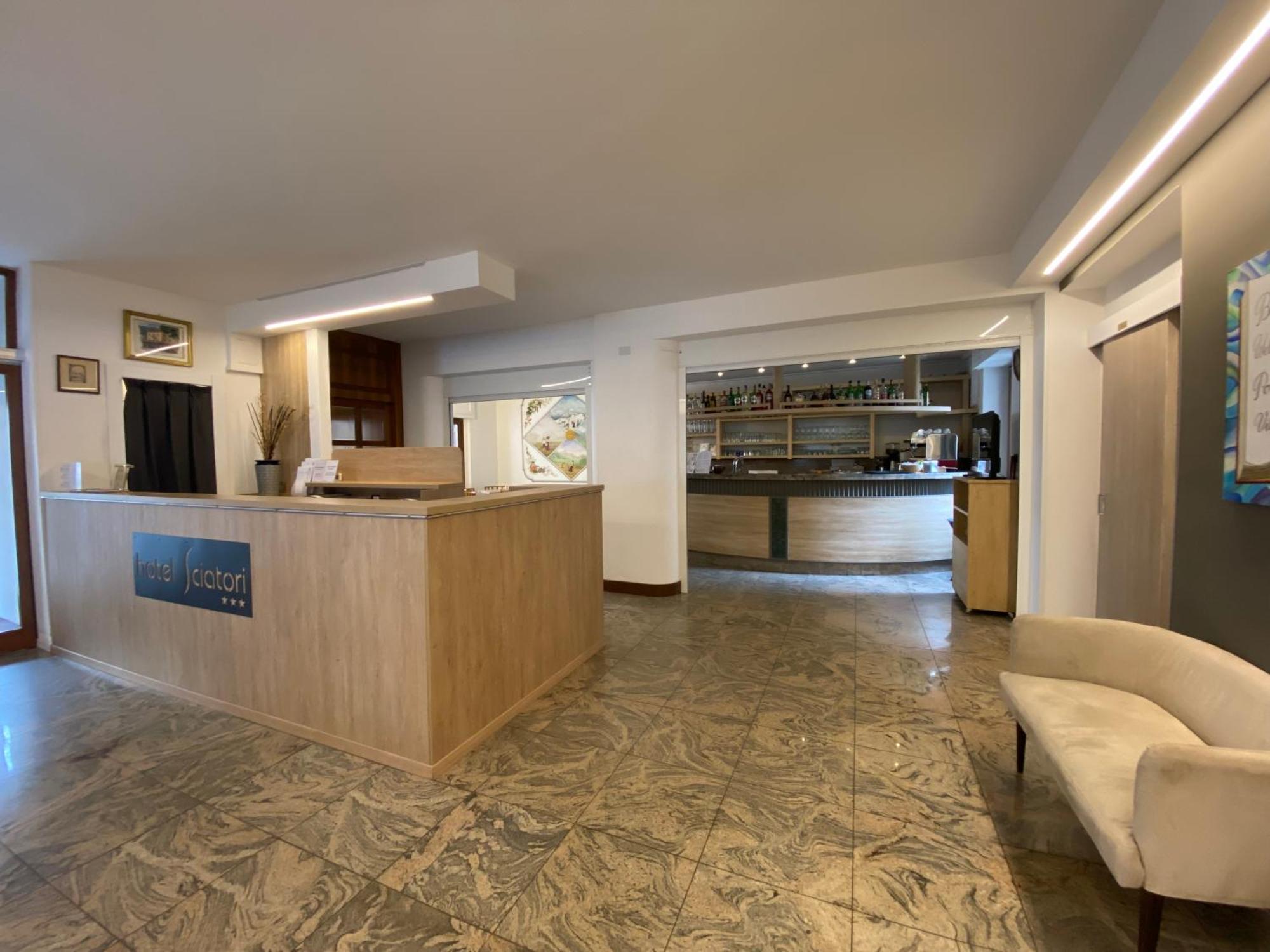Hotel Sciatori 3 Stelle Superior Temù Kültér fotó